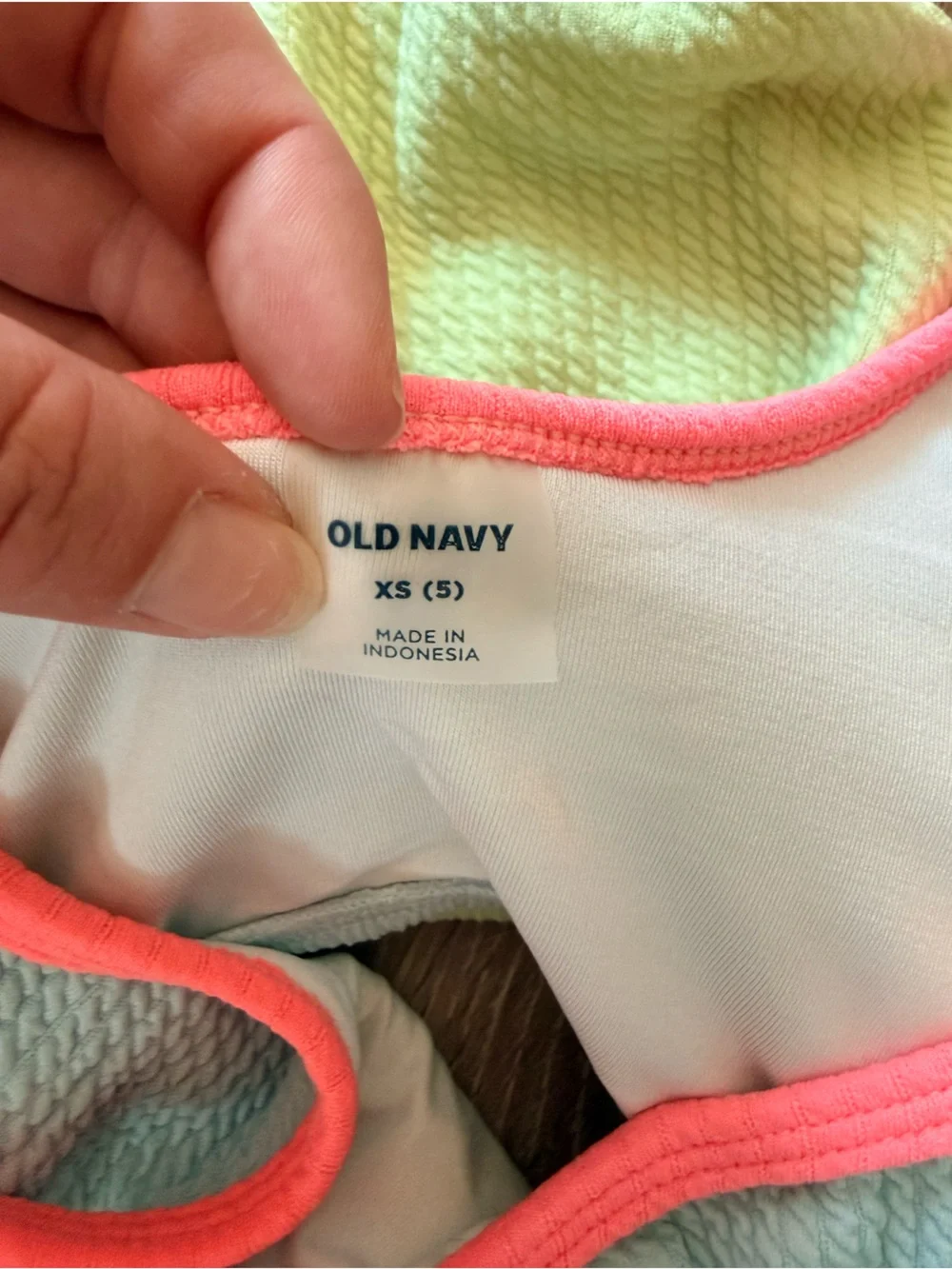 Old Navy girl’s color block cutout swimsuit